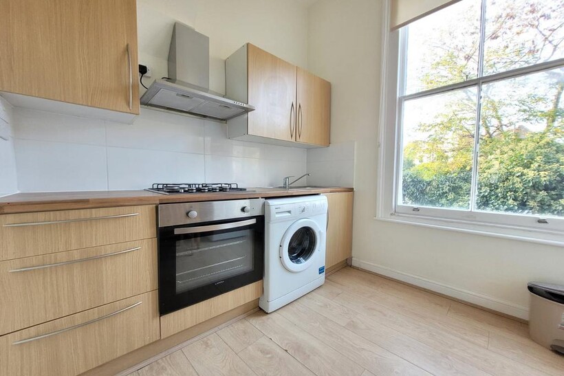 Isledon Road, London N7 1 bed flat to rent - £1,500 pcm (£346 pw)
