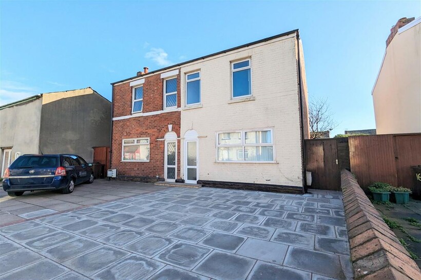 Hargreaves Street, Southport, Merseyside, PR8 3 bed semi-detached house to rent - £850 pcm (£196 pw)