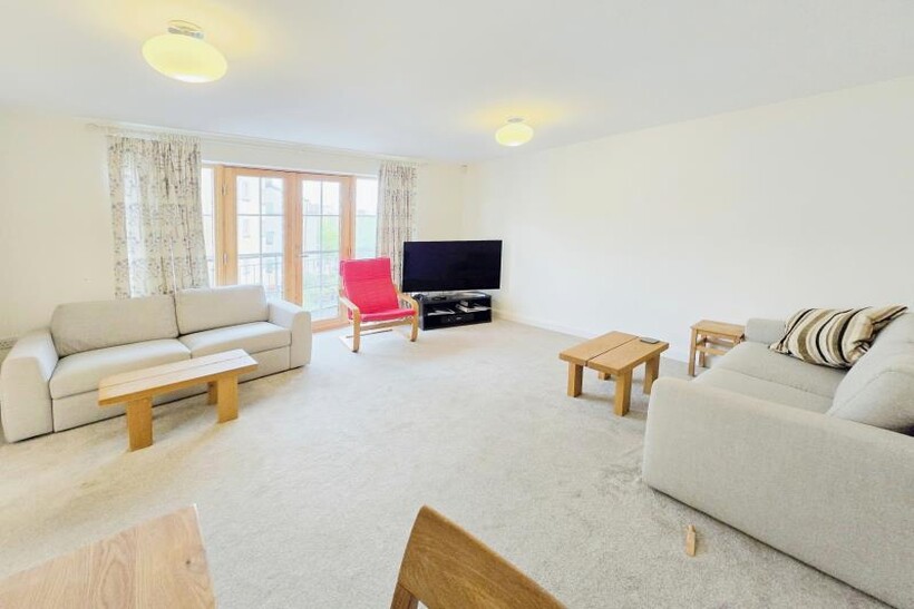 Lower Burlington Road, Bristol BS20 2 bed apartment to rent - £1,500 pcm (£346 pw)