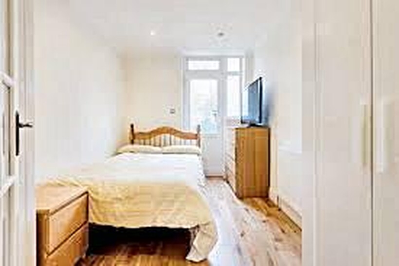 White Hart Lane, London N22 1 bed in a flat share to rent - £700 pcm (£162 pw)