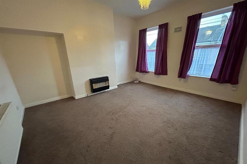 Albany Street, Hull 1 bed property to rent - £450 pcm (£104 pw)