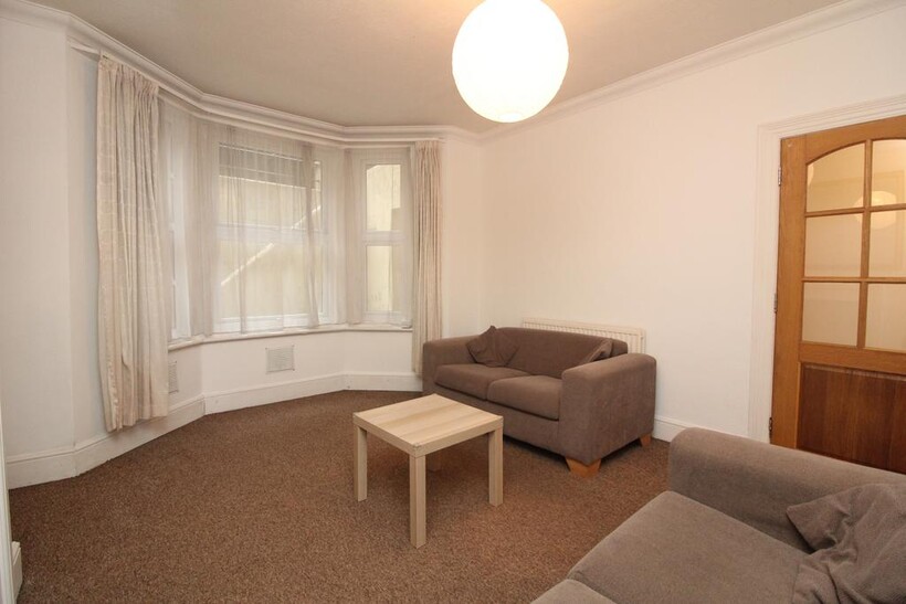 Millers Road, Brighton BN1 1 bed flat to rent - £1,100 pcm (£254 pw)