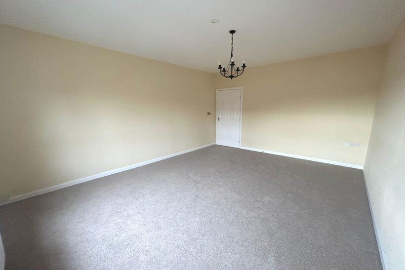 Grovepark Street, Glasgow 2 bed flat to rent - £1,000 pcm (£231 pw)