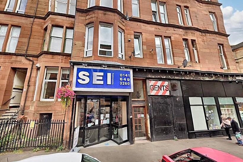 Trefoil Avenue, Glasgow G41 2 bed flat to rent - £1,000 pcm (£231 pw)