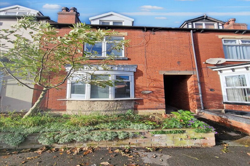 Archer Road, Sheffield S8 3 bed terraced house to rent - £1,000 pcm (£231 pw)