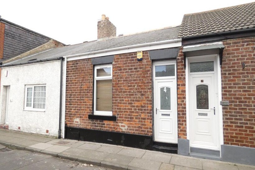 Rainton Street, Sunderland 2 bed cottage to rent - £525 pcm (£121 pw)