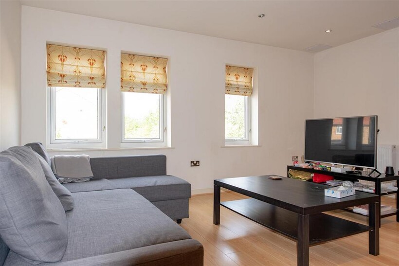 Romulus House, Olympian  Court 2 bed apartment to rent - £1,050 pcm (£242 pw)