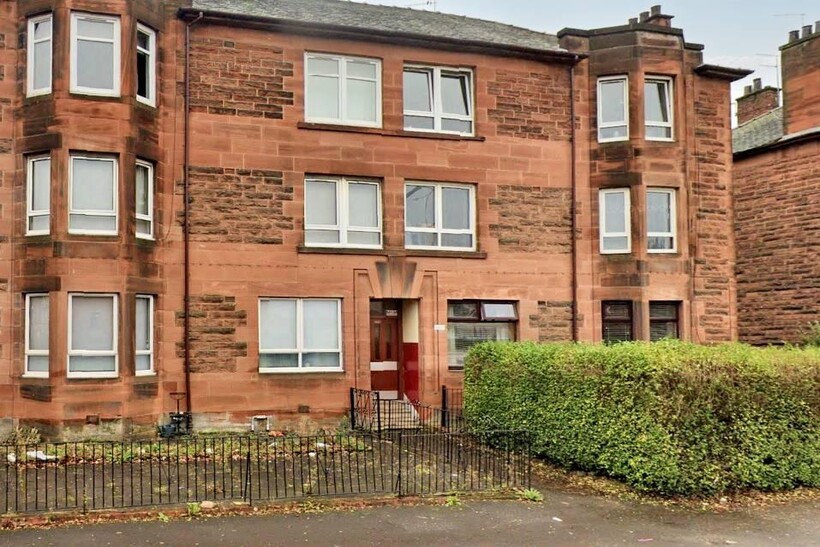 Paisley Road West, Glasgow G52 2 bed flat to rent - £1,000 pcm (£231 pw)