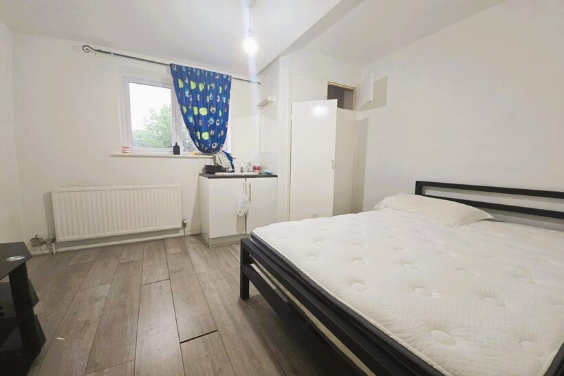 Pell Street, Reading, RG1 Flat to rent - £750 pcm (£173 pw)