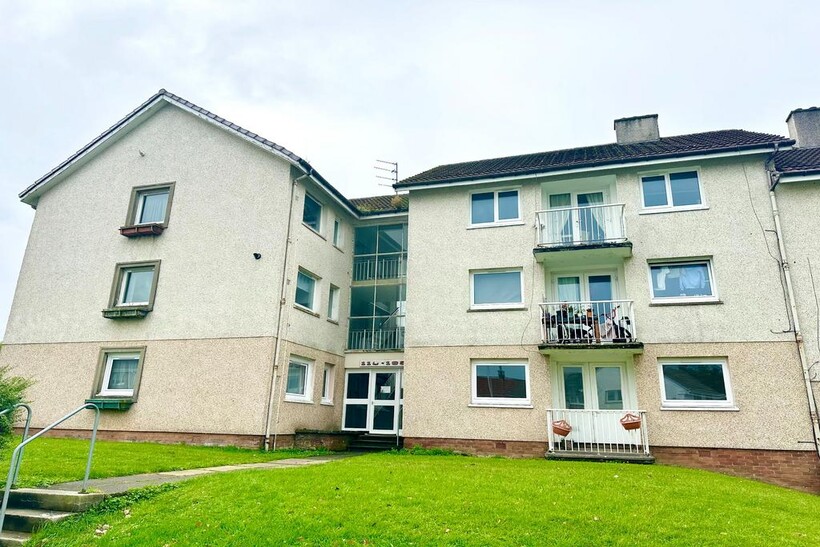 Quebec Drive, East Kilbride, Glasgow 1 bed flat to rent - £595 pcm (£137 pw)