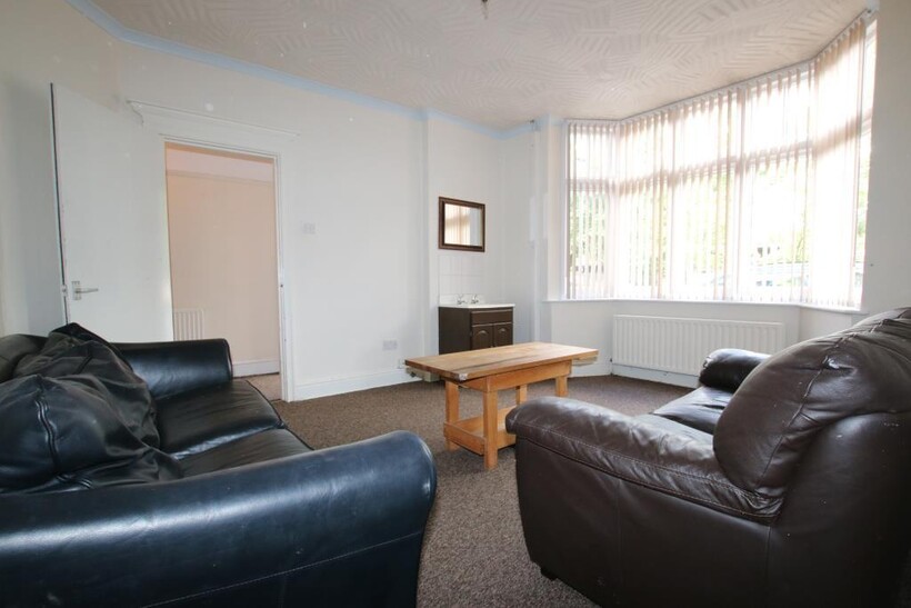 Clarendon Park, Leicester LE2 5 bed terraced house to rent - £399 pcm (£92 pw)