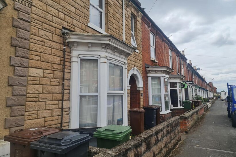 Foster Street, Lincoln 1 bed terraced house to rent - £390 pcm (£90 pw)