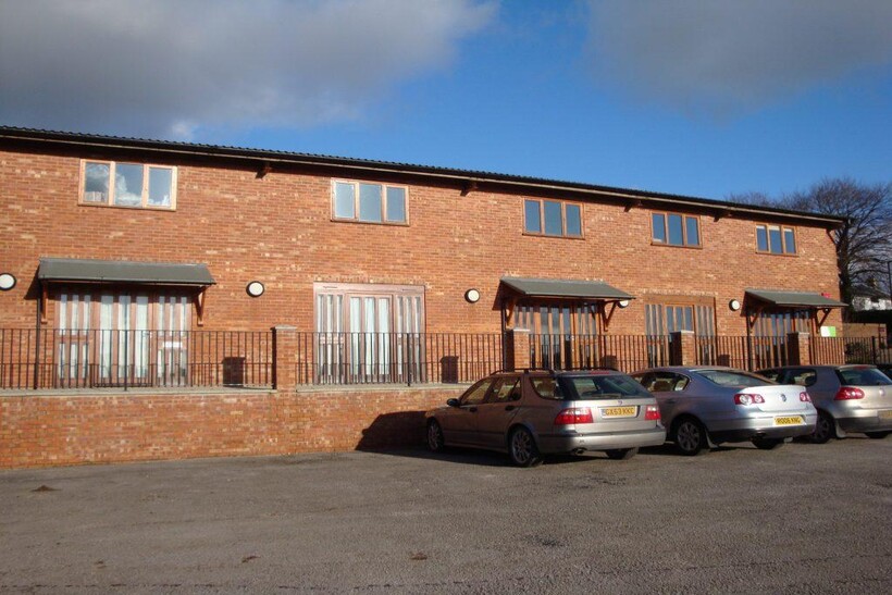 OFFICES, SHEARDLEY LANE, DROXFORD... Property to rent - £583 pcm (£135 pw)