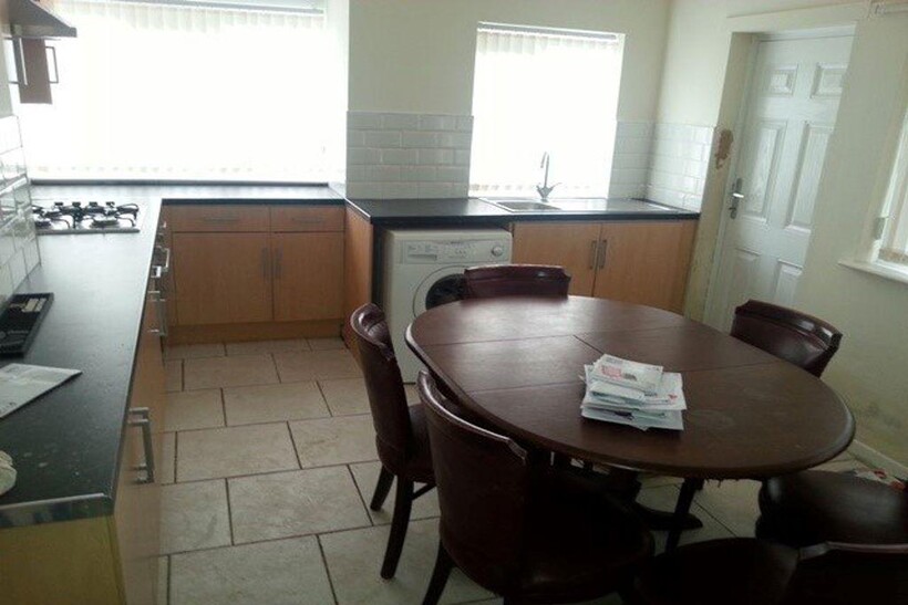 Ramilies Road, Liverpool, Merseyside 4 bed house to rent - £100 pcm (£23 pw)