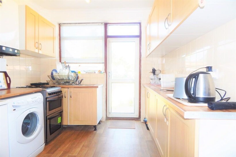Single Room Beaford Grove, London 1 bed terraced house to rent - £580 pcm (£134 pw)