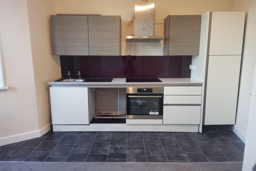 Ground Floor Front Flat, Cardiff CF11 1 bed flat to rent - £700 pcm (£162 pw)