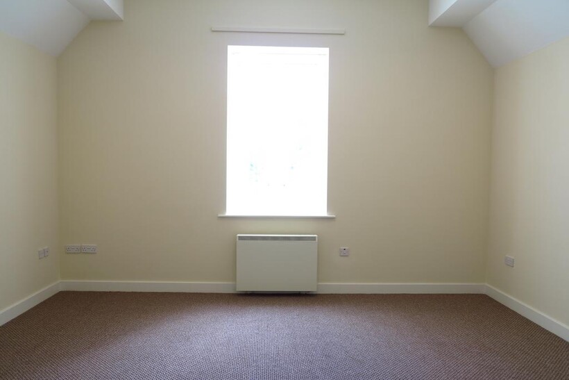 Powlett Street, Wolverhampton WV2 2 bed apartment to rent - £675 pcm (£156 pw)