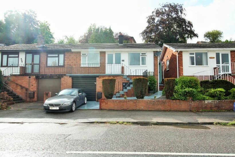 Exwick Road, Exeter EX4 2 bed terraced house to rent - £1,100 pcm (£254 pw)