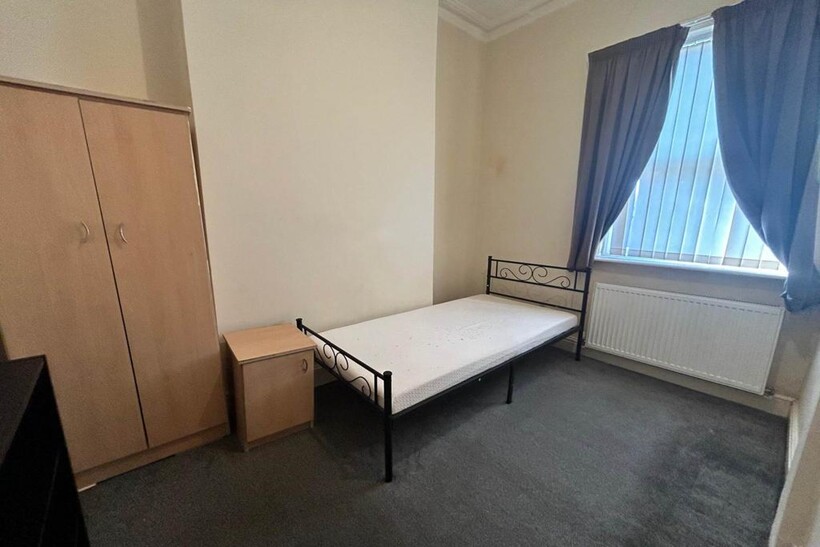 Stanley Street, Liverpool 7 bed house share to rent - £425 pcm (£98 pw)