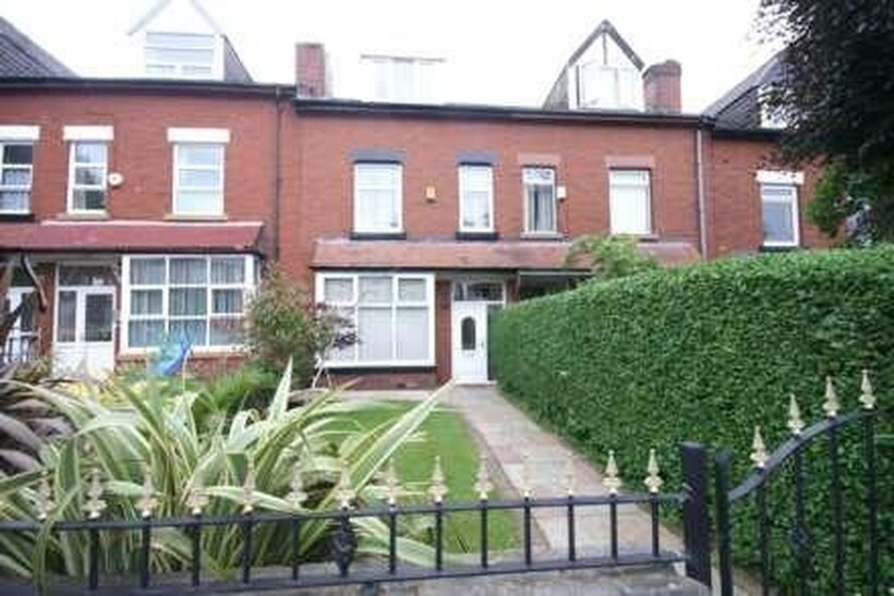 Room 3, Somerset Road, Heaton 1 bed in a house share to rent - £450 pcm (£104 pw)