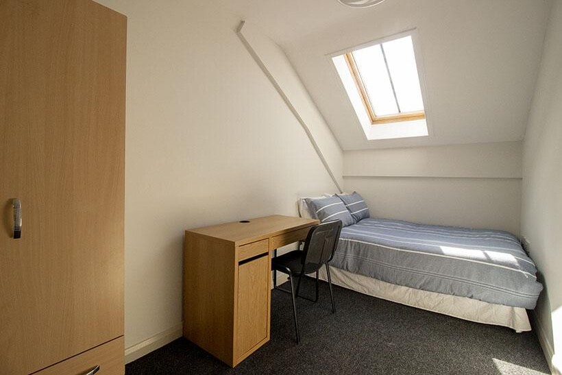 Mansfield Road, Nottingham NG1 1 bed in a flat share to rent - £520 pcm (£120 pw)