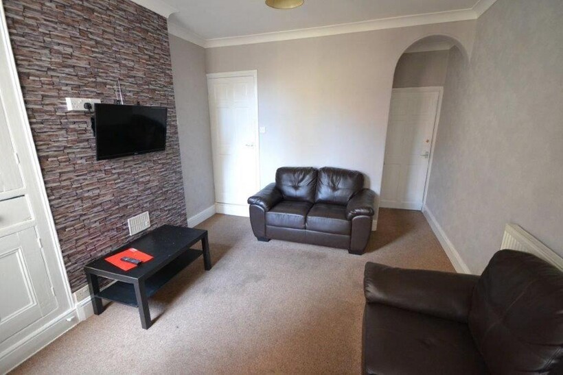 Grasmere Street, Leicester 3 bed terraced house to rent - £368 pcm (£85 pw)