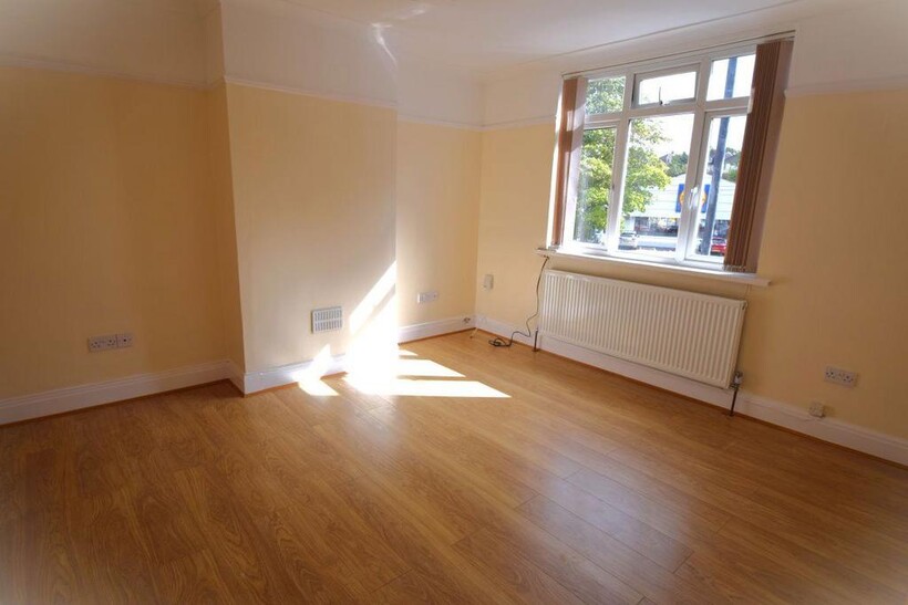 Southmead Rd, Bristol 1 bed flat to rent - £1,000 pcm (£231 pw)