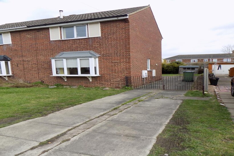 Ferndown Drive, Immingham DN40 1 bed semi-detached house to rent - £500 pcm (£115 pw)