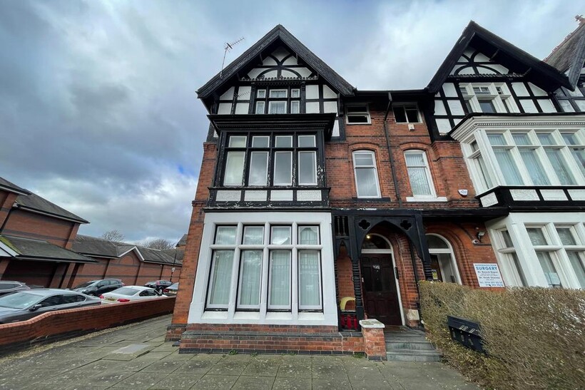 Narborough Road, Leicester LE3 1 bed flat to rent - £650 pcm (£150 pw)