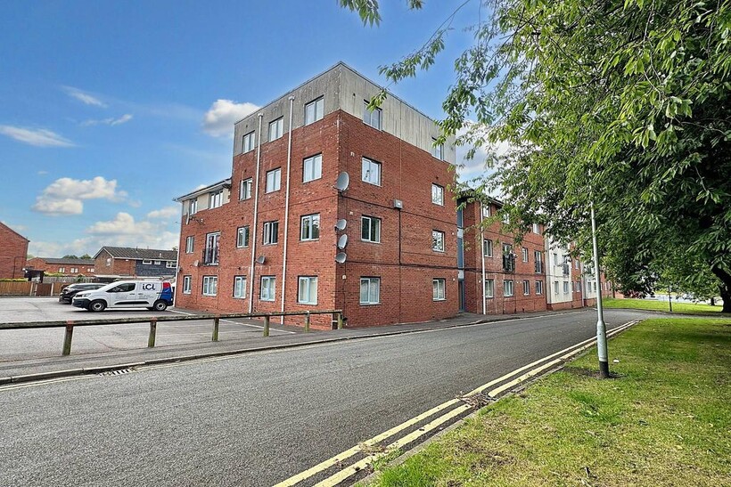 Joshua Court, Gregory Street... 2 bed apartment to rent - £525 pcm (£121 pw)
