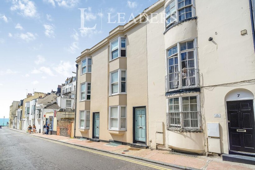 Montpelier Road, Brighton, BN1 2LQ 1 bed in a house share to rent - £650 pcm (£150 pw)