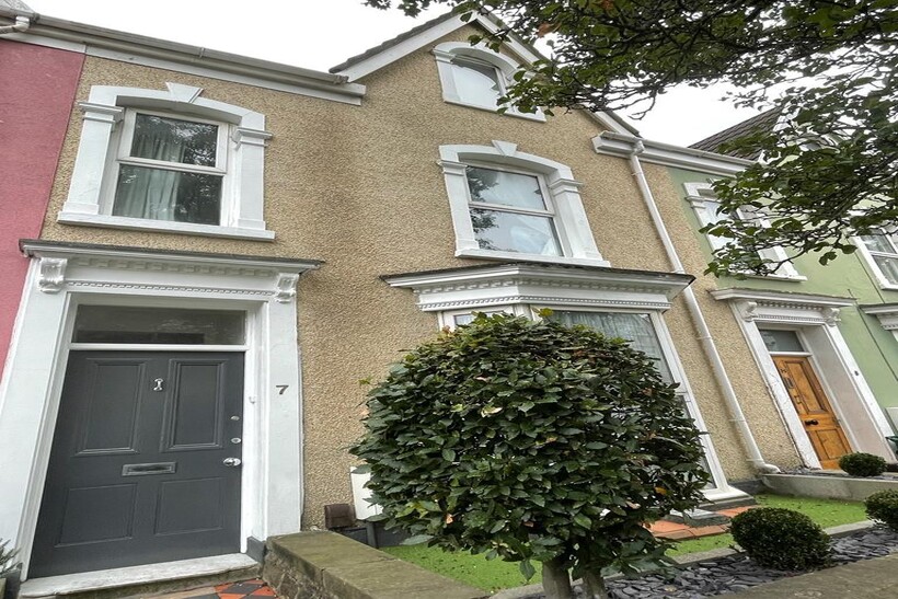 St. Helens Avenue, Swansea SA1 6 bed house to rent - £425 pcm (£98 pw)