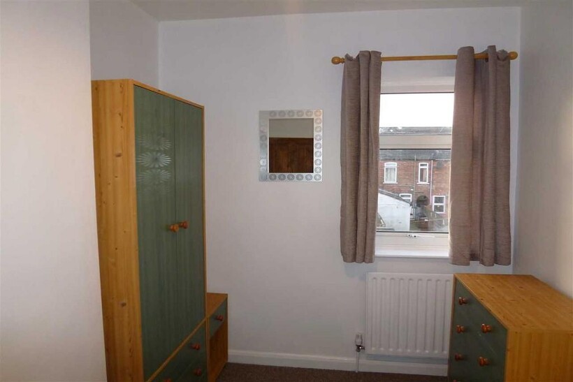 26 Sidney Street, Lincoln... 4 bed house share to rent - £550 pcm (£127 pw)