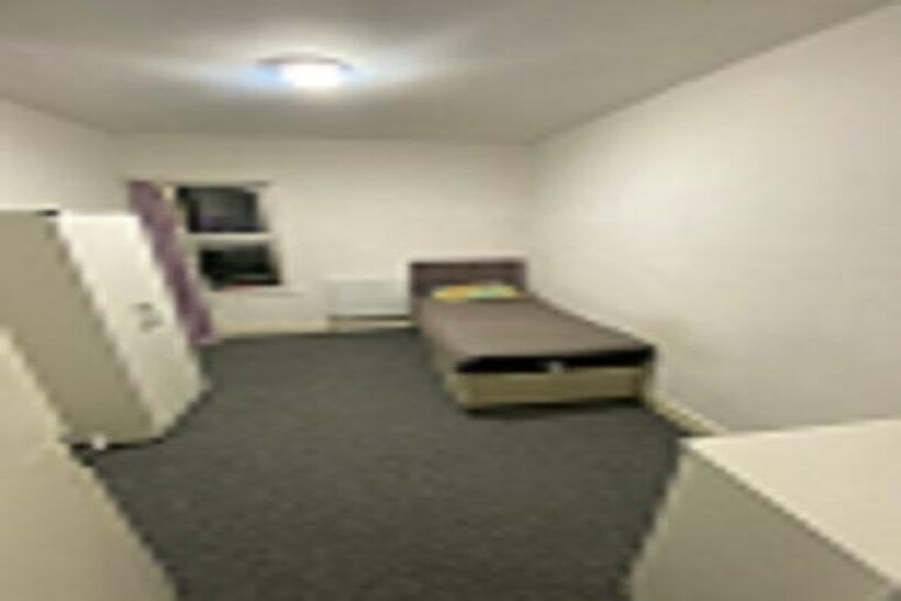 Slade Road, Birmingham B23 1 bed in a house share to rent - £500 pcm (£115 pw)