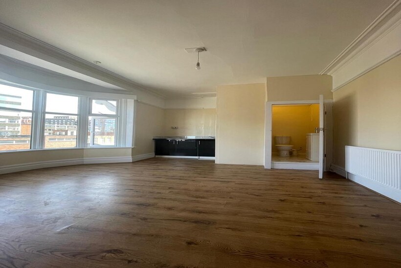 Station Road, Harrow HA1 1 bed flat to rent - £1,550 pcm (£358 pw)