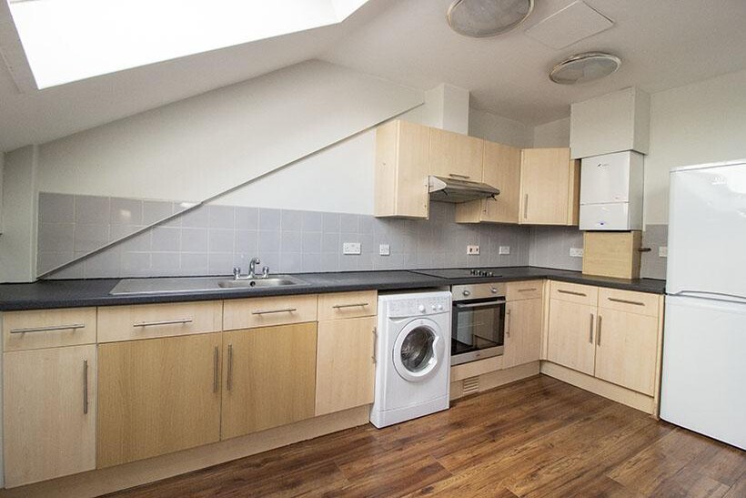 Mansfield Road, Nottingham NG1 1 bed in a flat share to rent - £520 pcm (£120 pw)