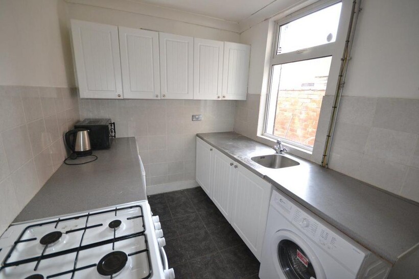 Roman Street, Leicester 3 bed terraced house to rent - £368 pcm (£85 pw)