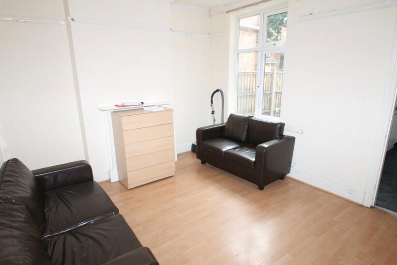 Roman Street, Leicester 3 bed terraced house to rent - £368 pcm (£85 pw)