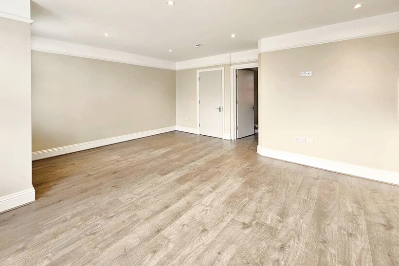 Olive Road, London NW2 1 bed flat to rent - £1,500 pcm (£346 pw)
