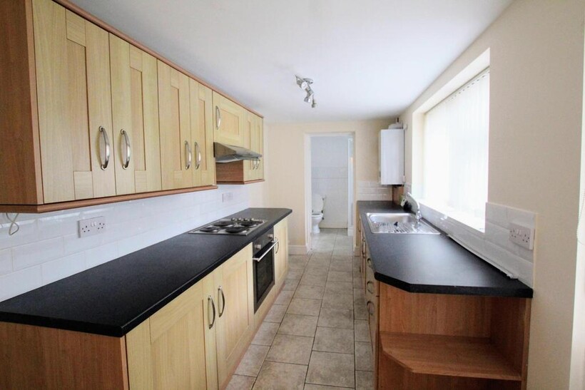 Windsor St, New Brighton CH45 1 bed flat to rent - £650 pcm (£150 pw)