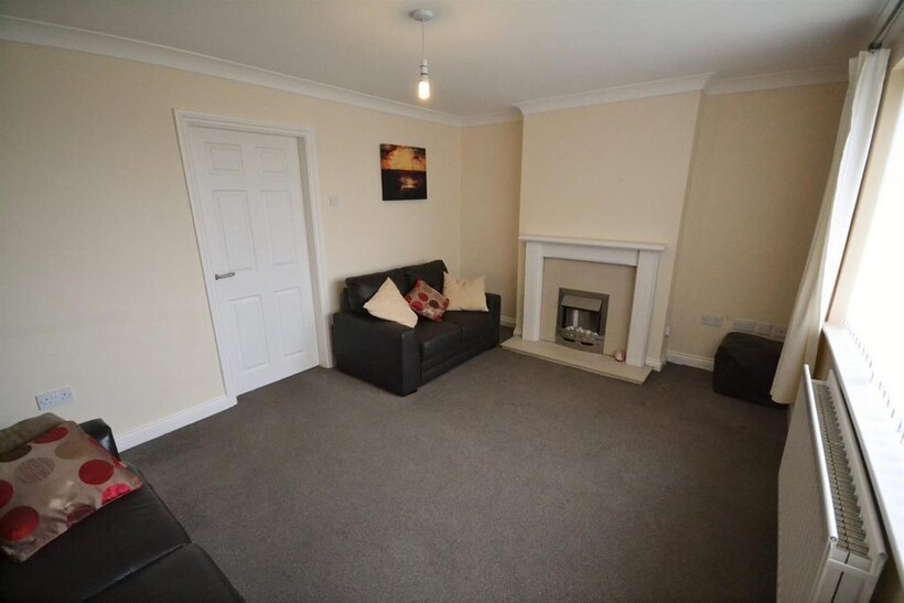 Poplar Lea, Brandon 2 bed end of terrace house to rent - £530 pcm (£122 pw)