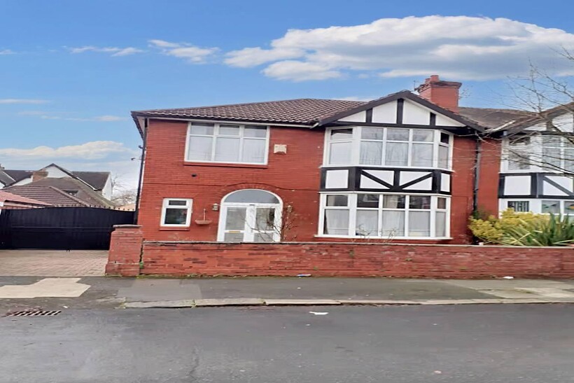 Wordsworth Road, Manchester M16 1 bed in a house share to rent - £600 pcm (£138 pw)