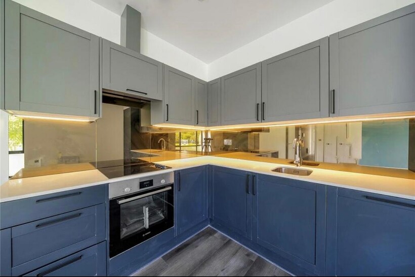 Carlton House, Woodlands 1 bed apartment to rent - £1,050 pcm (£242 pw)