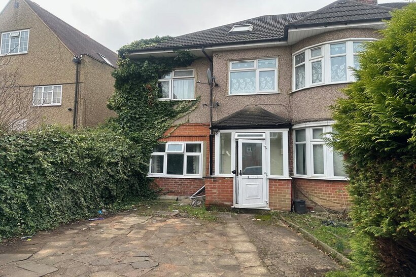 Rugby Close, Harrow HA1 1 bed flat to rent - £1,100 pcm (£254 pw)