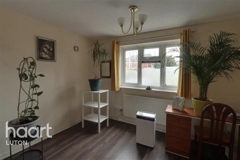 Villa Road, Luton 1 bed flat to rent - £1,000 pcm (£231 pw)