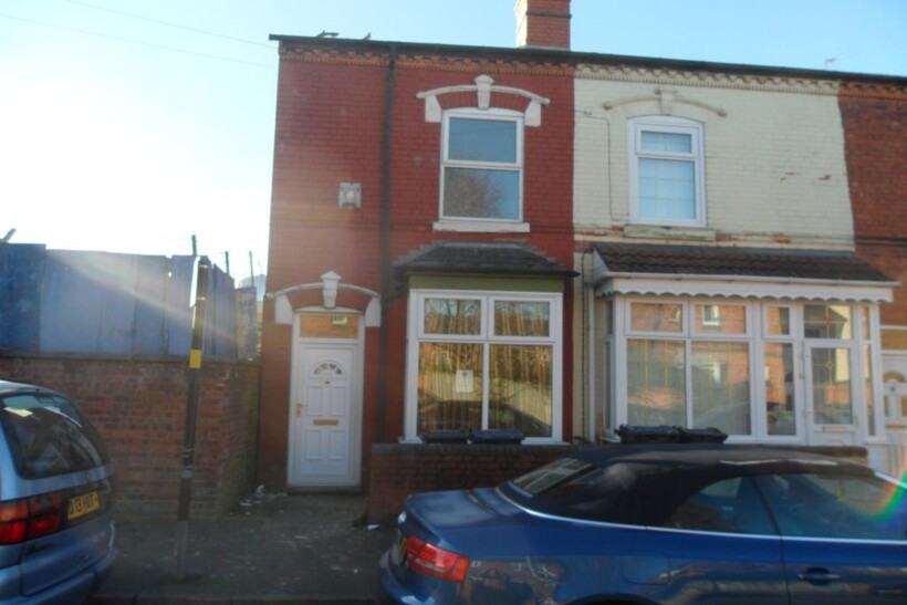 Norris Road, Birmingham B6 3 bed end of terrace house to rent - £1,000 pcm (£231 pw)