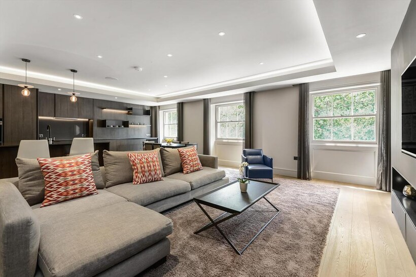 Bryanston Square, Marylebone, London... 2 bed flat to rent - £7,367 pcm (£1,700 pw)