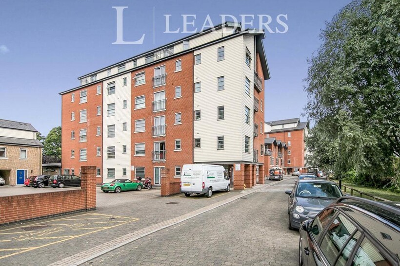 Rotary Way, CO3, Colchester 2 bed apartment to rent - £1,000 pcm (£231 pw)