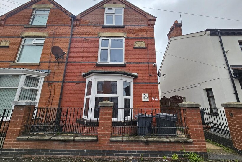 64 Gwendolen Road, Leicester LE5 1 bed in a house share to rent - £525 pcm (£121 pw)