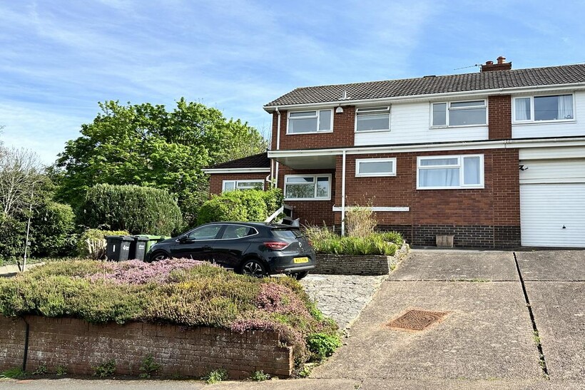 Byron Road, Exeter EX2 1 bed semi-detached house to rent - £615 pcm (£142 pw)